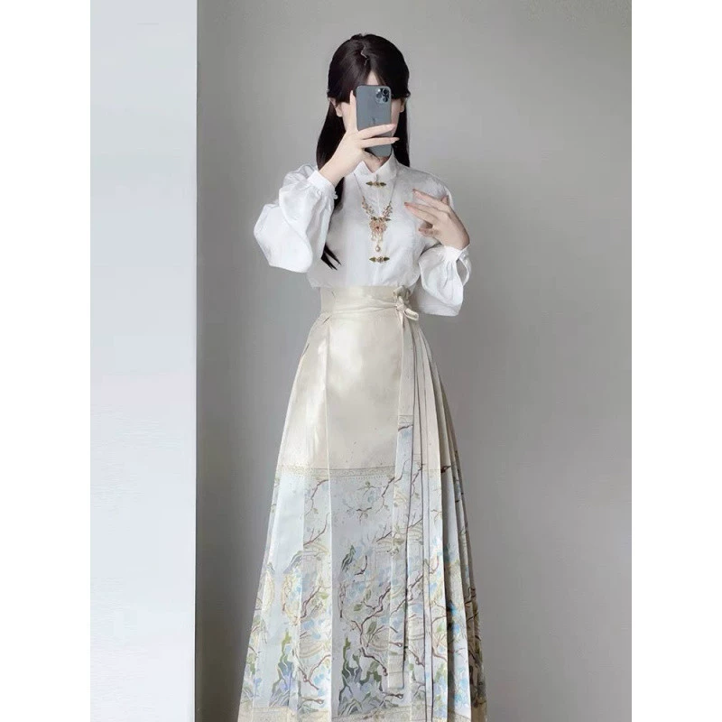 2024 новый стиль юбки с лошадиным лицом, улучшенный китайский стиль династии Мин, новый женский костюм в китайском стиле, который можно носить на работе весной и летом.