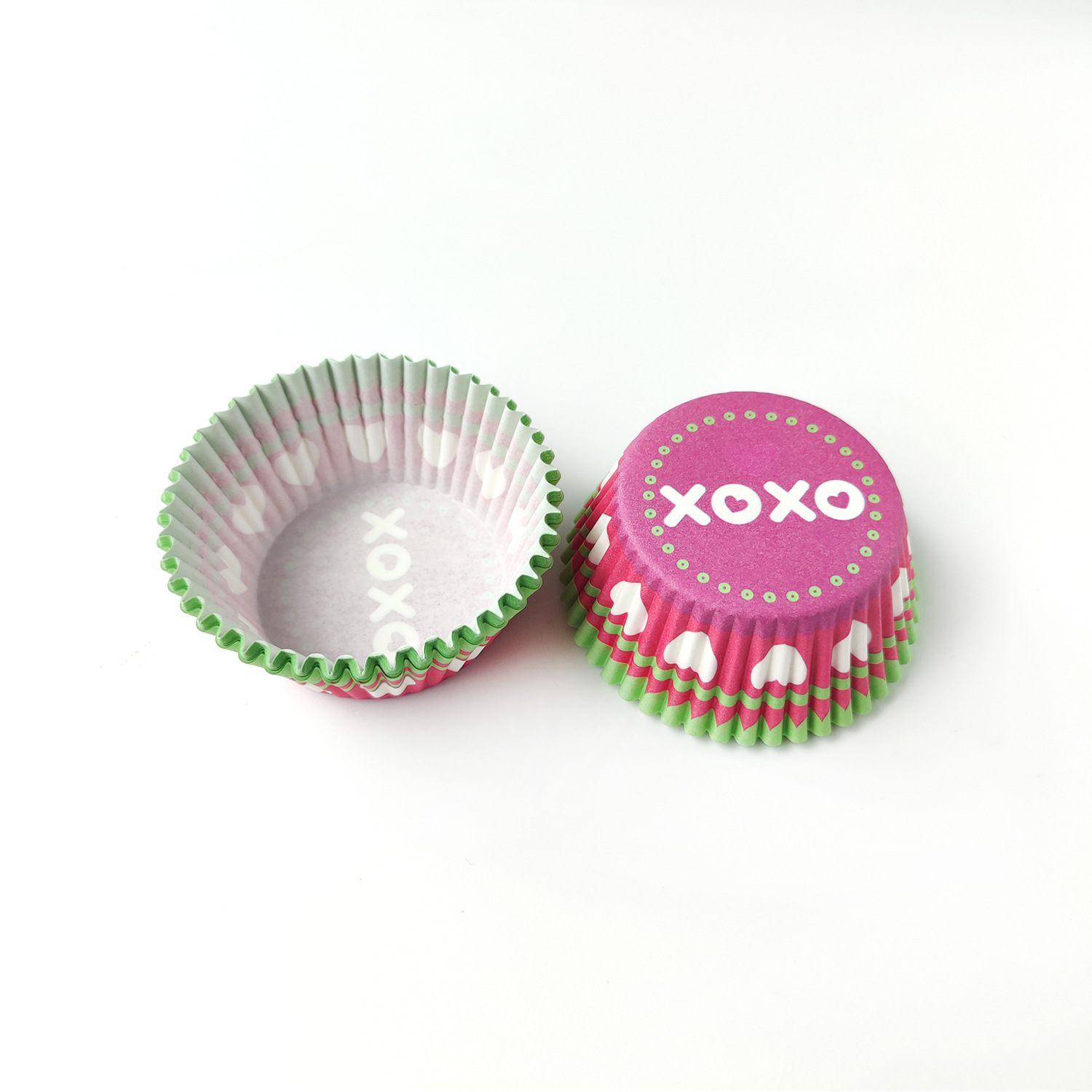 100 pcs / caja Xue Mei Niang soporte de papel para pastel medio soporte de papel para hornear tazas de papel muffin relleno soporte de papel a prueba de aceite