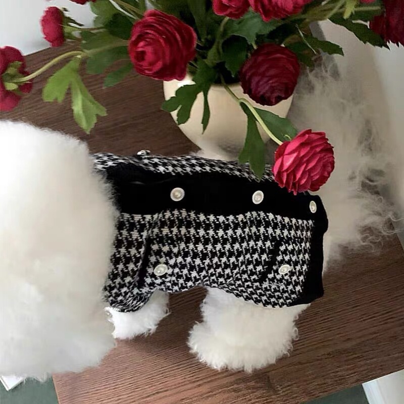 Pet Knitted Sweater Autumn and Winter Kitten Cat Teddy Bichon Yorkshire Maltese Dog Clothes Pet Knitted Sweater Autumn and Winter Kitten Cat Teddy Bichon Yorkshire Maltese Dog Clothes