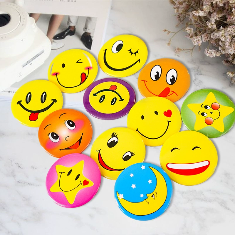 3.0cm 4.5cm Smiley Face Badge Taobao Online Store Gift Small Gift Cartoon Tinplate Plastic Smiley Face Badge