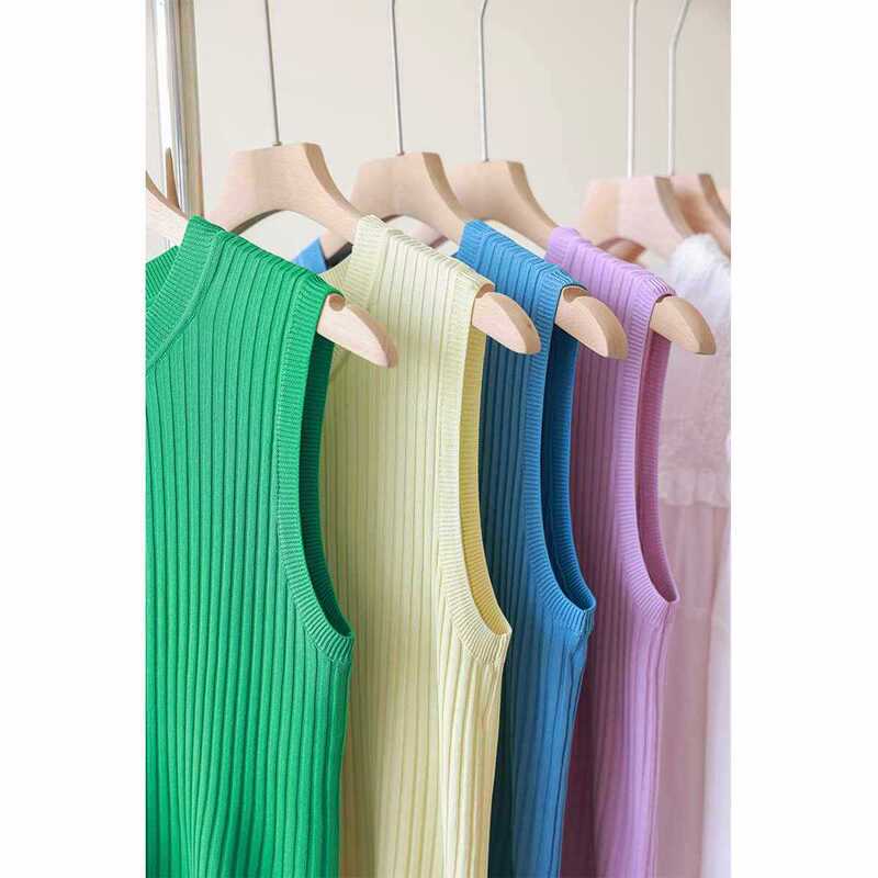 Great Value Product: Xiaofei's 7-Color Ice Silk Knitwear, Round Neck Vest for Women, Looks Slimming Even When Worn Alone Great Value Product: Xiaofei's 7-Color Ice Silk Knitwear, Round Neck Vest for Women, Looks Slimming Even When Worn Alone