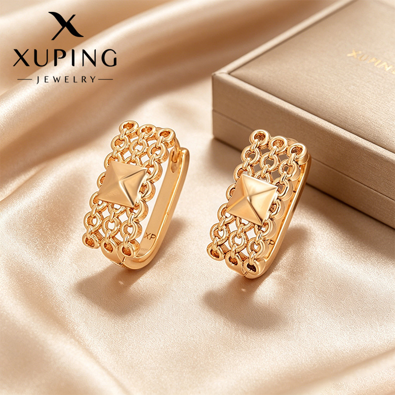 Xuping geometría cuadrada hueco diseño de orejas rusas aleación de cobre chapado 18k nicho personalizado orejas transfronterizas