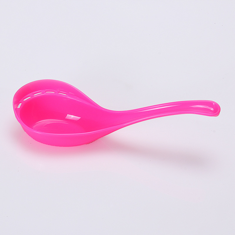 Cuchara de sopa de drenaje grande de estilo japonés olla caliente colador fideos cuchara con fugas cuchara de gachas de plástico