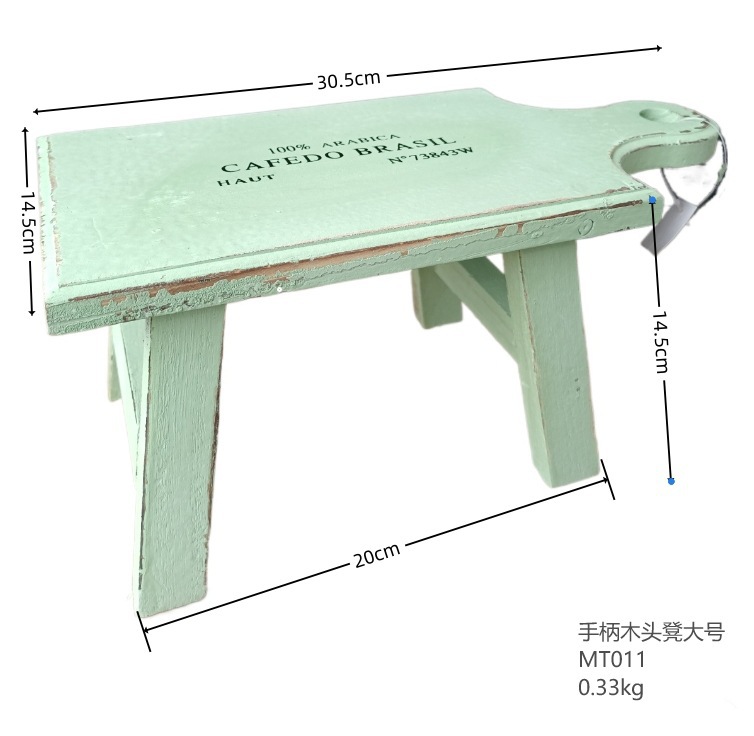 손잡이가 있는 대형 녹색 나무 의자