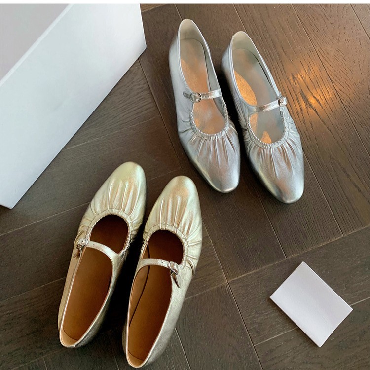 Versión de cuero de vaca ~ cuero genuino pliegue plateado zapatos de una sola capa plana para mujeres 2025 nuevo estilo de primavera francesa zapatos de mujer Marie-Zhen