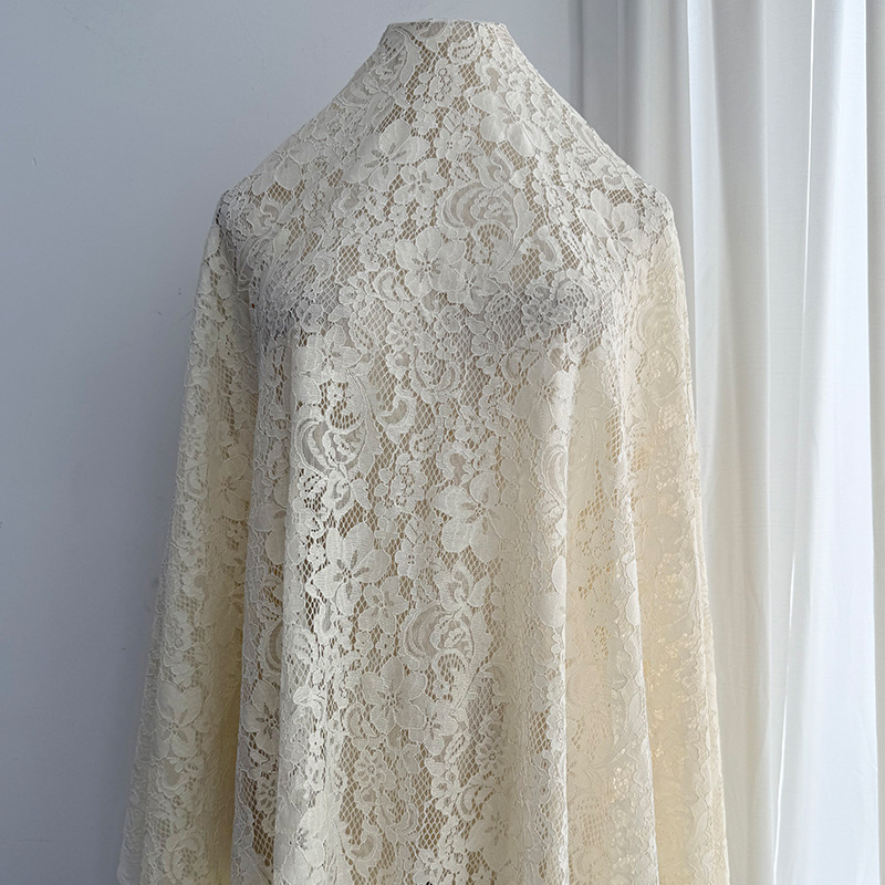 Tejido de encaje no elástico de algodón de brocado primavera y verano nuevo estilo vestido tirantes ropa de mujer tela fabricante spot