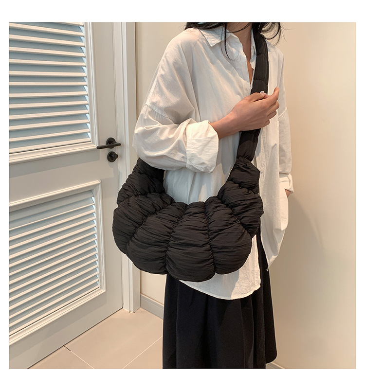 Women's Bags new croissant cloud bag pleated one shoulder crossbody sponge light versatile casual fashion dumpling women's bag_ipsvogv.com
