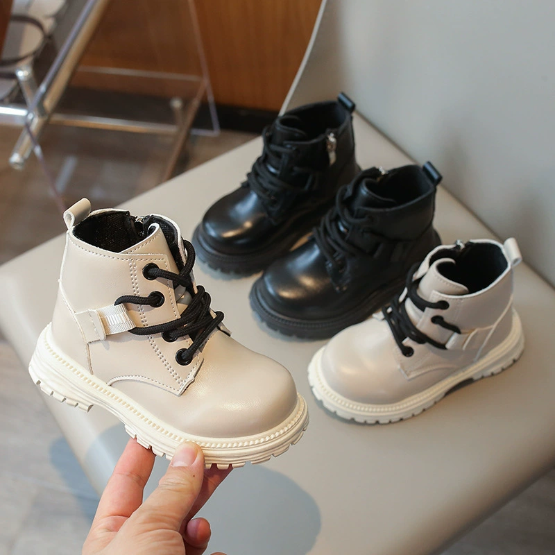 Новые детские ботинки осень 2025: модные ботинки-мартинсы для мальчиков, короткие ботинки в британском стиле, кожаные ботинки для девочек