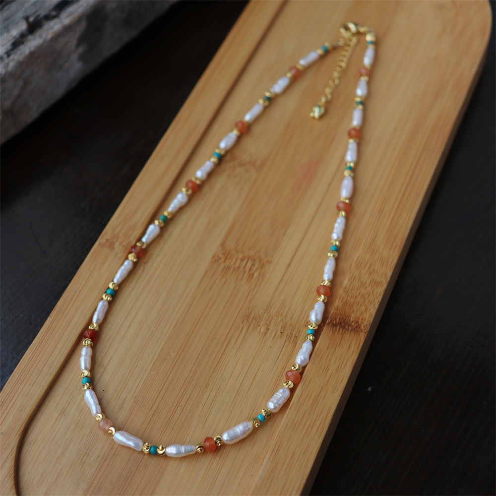 Girocollo con perle barocche placcato oro design vintage elegante_voghion.com
