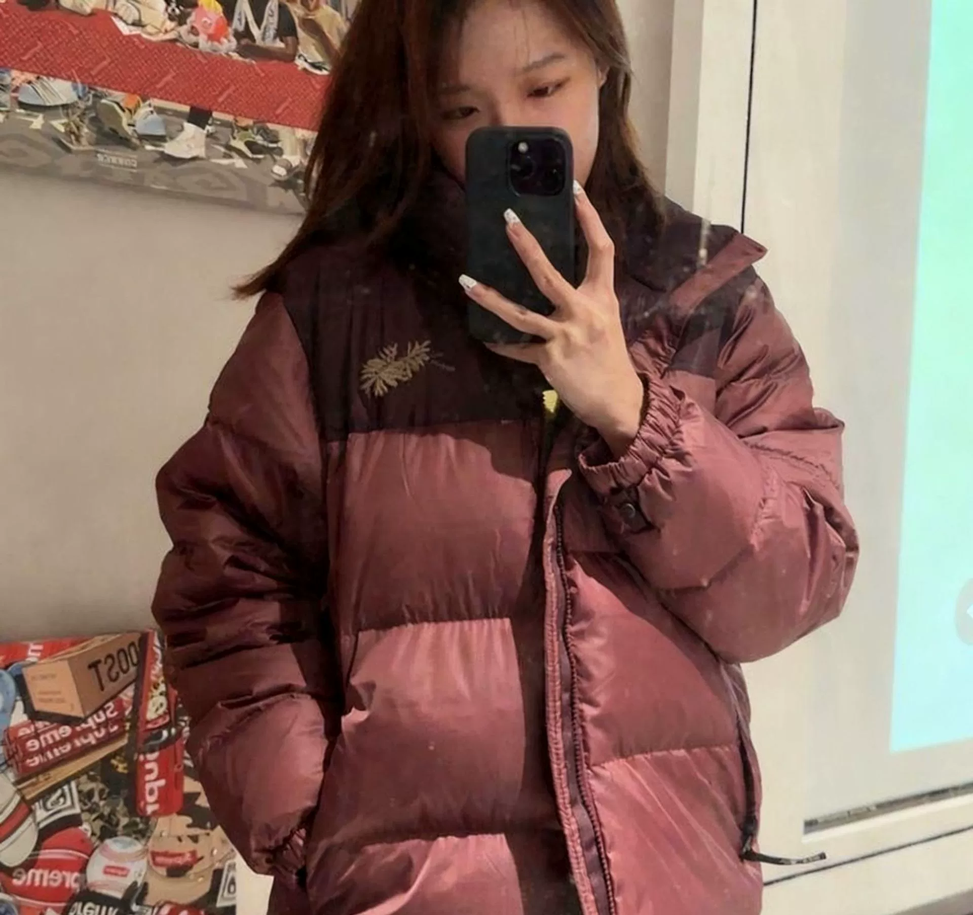 Fashionable windproof velvet keep warm down jacket for beloved, duck down