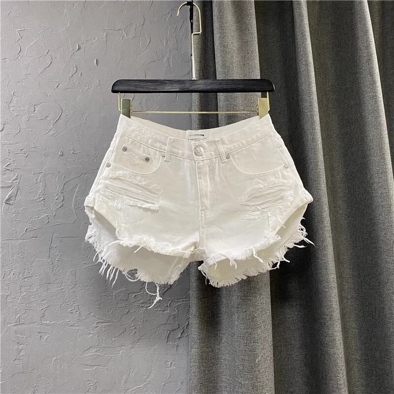 European-Style White Denim Shorts for Women, 2026 New Summer Fashion, Trendy Ripped Pants, Casual Stylish Wide-Leg A-Line Hot Pants European-Style White Denim Shorts for Women, 2026 New Summer Fashion, Trendy Ripped Pants, Casual Stylish Wide-Leg A-Line Hot Pants