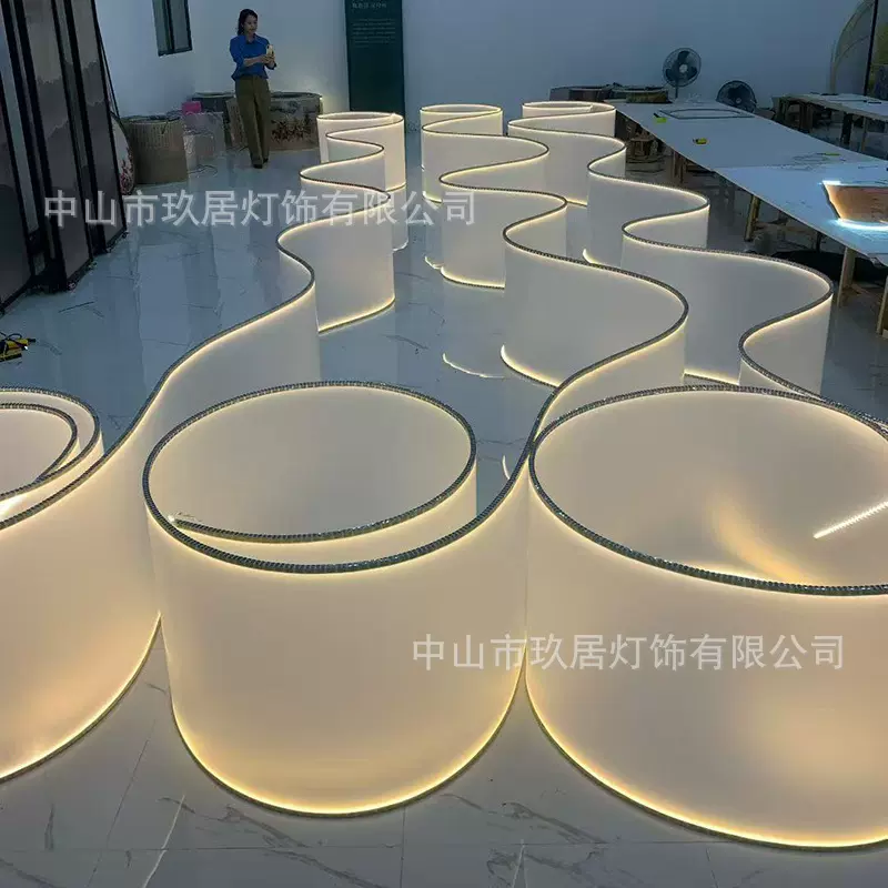 酒店展厅大堂异形飘带吊灯现代简约餐厅新中式别墅客厅灯设计师款