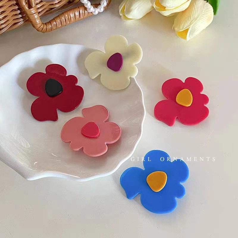 Spot Wholesale Flower Hair Clips for Women in Summer, Cute and Sweet Duckbill Hair Clips, Forehead Bangs Clips, Side Broken Hair Clips