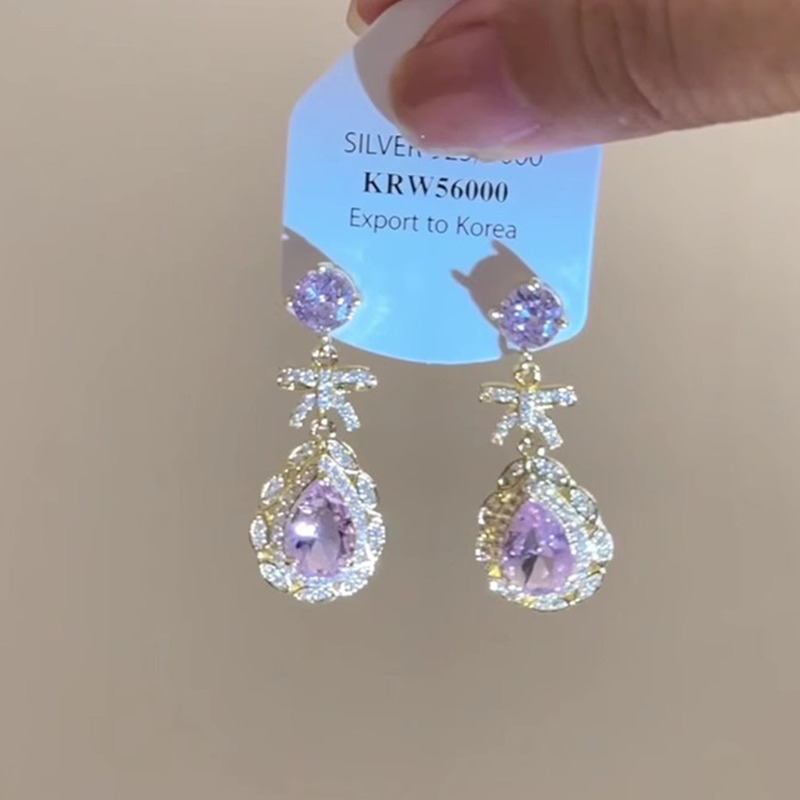 重工業の軽豪華な高級感の紫色の水滴のペンダントの耳のクリップの耳の穴がないファッションの甘くて、ダイヤモンドの蝶結びのイヤリングの女性を入れます。|undefined