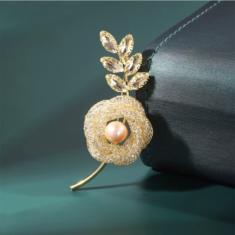 14g Weight Brooches Classification Street Occasion Copper Material Simple Style Pin Flower Copper Women's Brooches