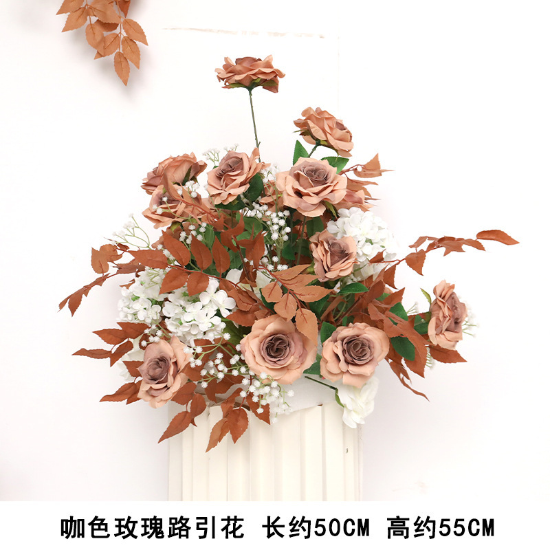 秋のカレー色の滝の店舗のショーウインドーの美陳は造花の装飾の花の美ラードのシミュレーションの花のシーンの花の壁を配置します。|undefined