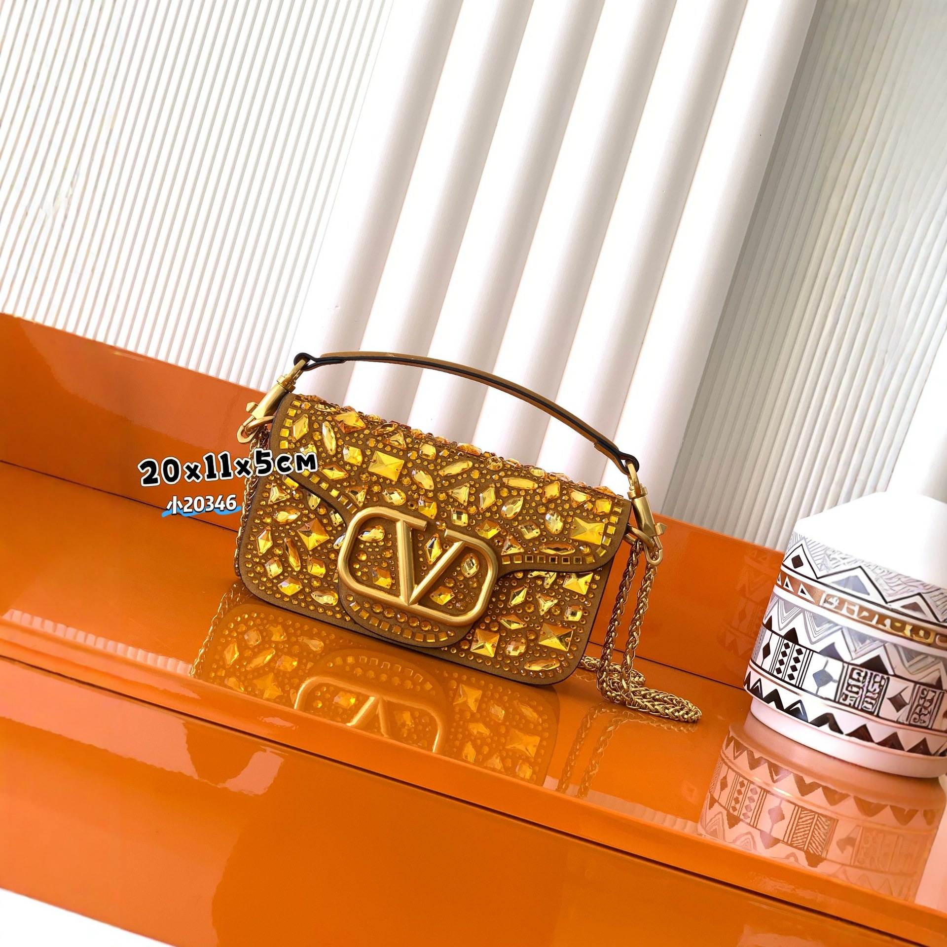 Mini Imitation Crystal Handbag with Rhinestones, Fashionable Evening Clutch for Women, New Chain Shoulder Crossbody Bag with High Aesthetic Value