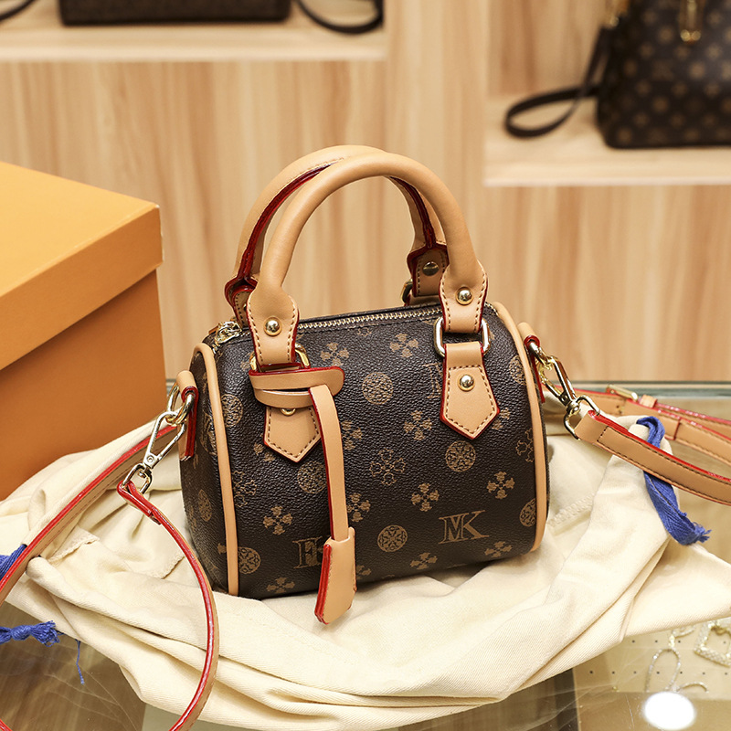 Boston Bag Damen Frühling Sommer Neue Mini Hochwertige klassische Handtasche Elegant und großzügig, glatte Linien High-End-Handtaschen_voghion.com
