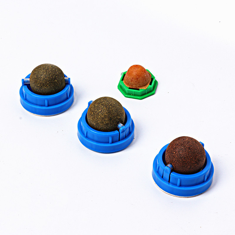 Amazon popular Bola de juguete catnip 4 Pack gato bola de energía plata ratán juguete gato lamiendo y masticando gato juguete