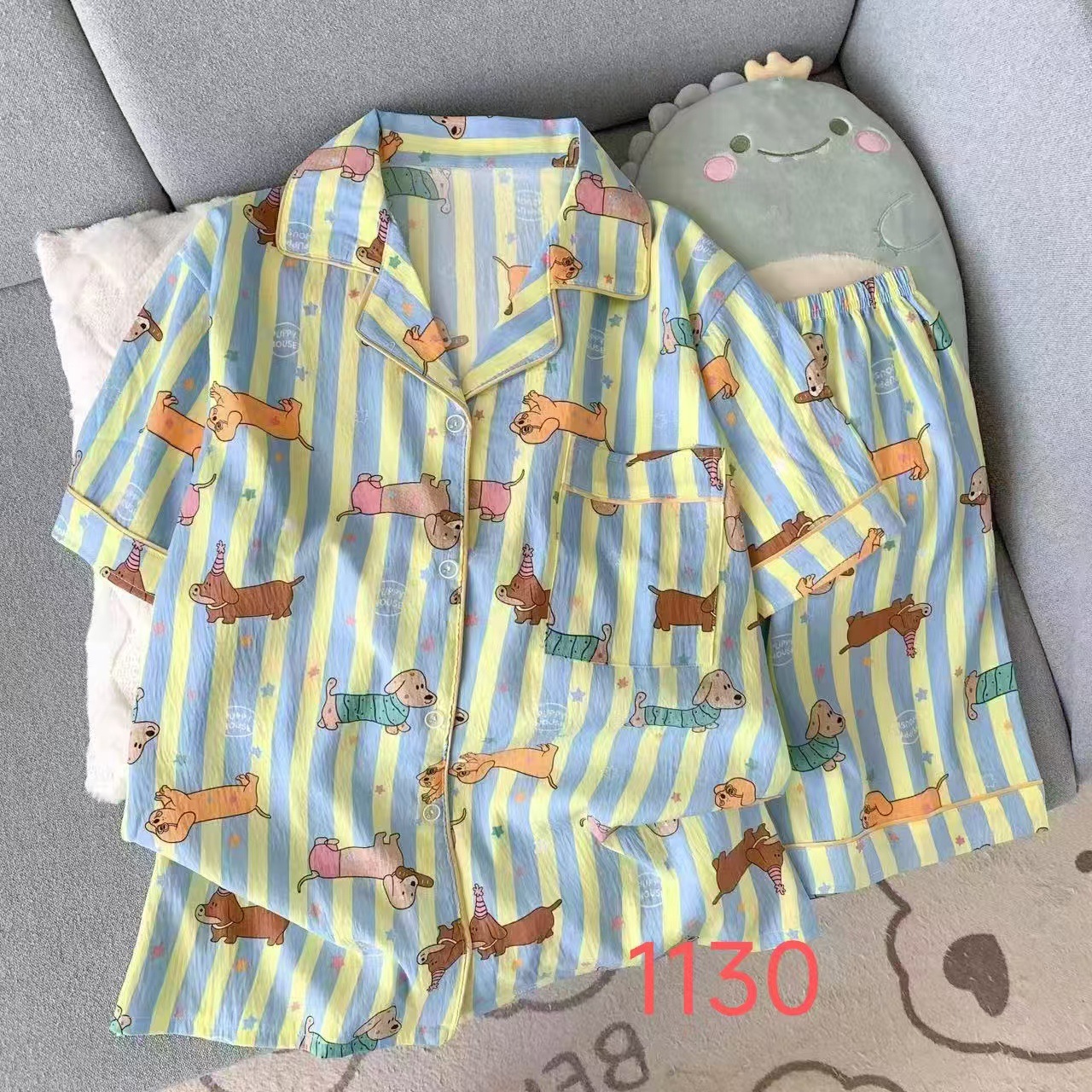 Al por mayor transfronterizo cantidad de preciosos pantalones cortos de mangas cortas de verano pijamas de nube de algodón nuevo cardigan con solapa dibujos animados ropa para el hogar