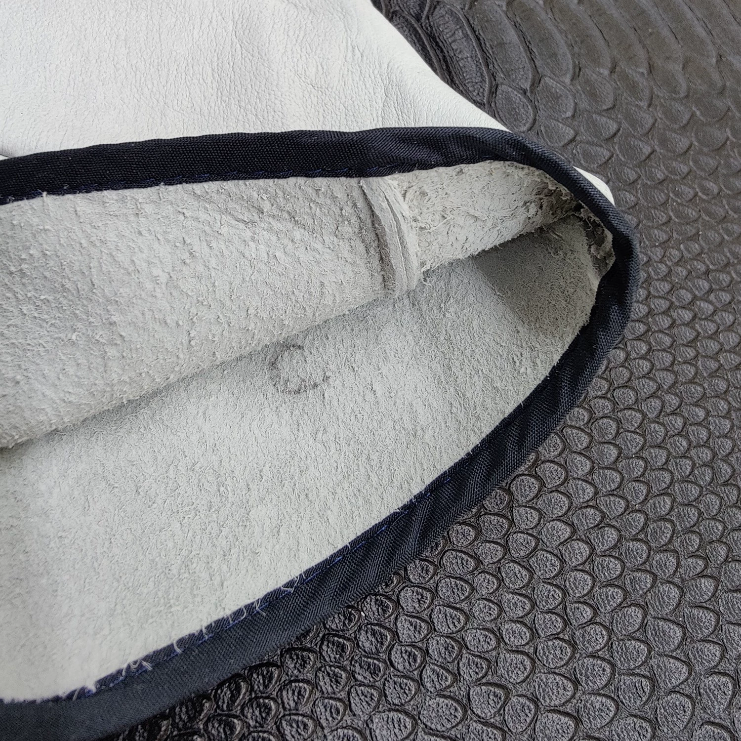 Wear-resistant gloves, wholesale