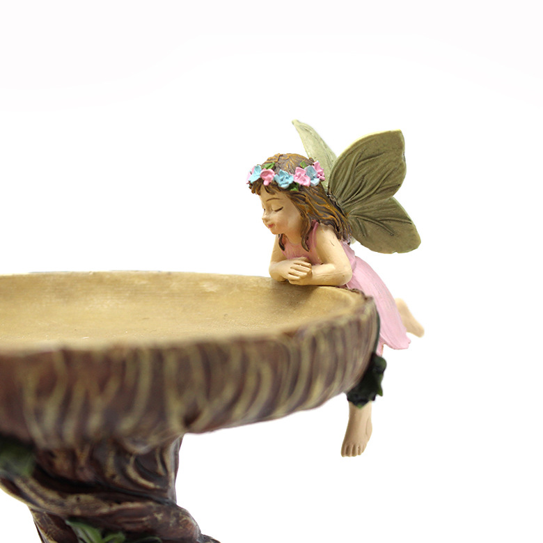   spring and summer new little Angel elf bird feeder outdoor resin crafts courtyard outdoor decoration