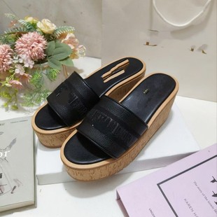 D��2024�¿��Ứ늽������Ь���_��ĸ�r�аٴ�һ���ϛ�Ь���l