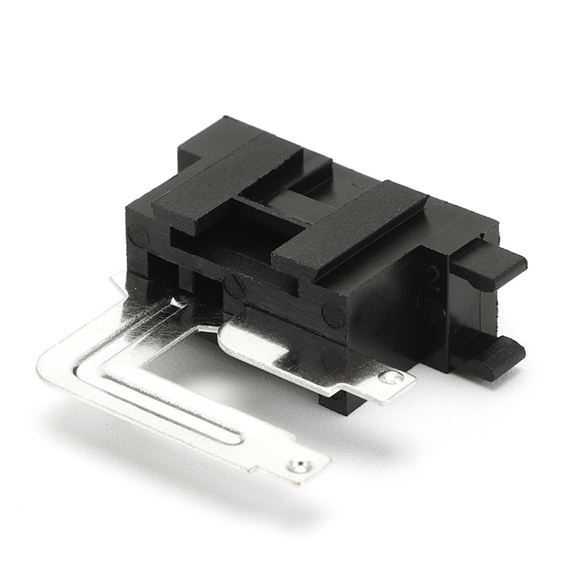 Manufacturer supplies automotive fuse holder cutters with car carrier medium automotive fuse clip holder for wholesale