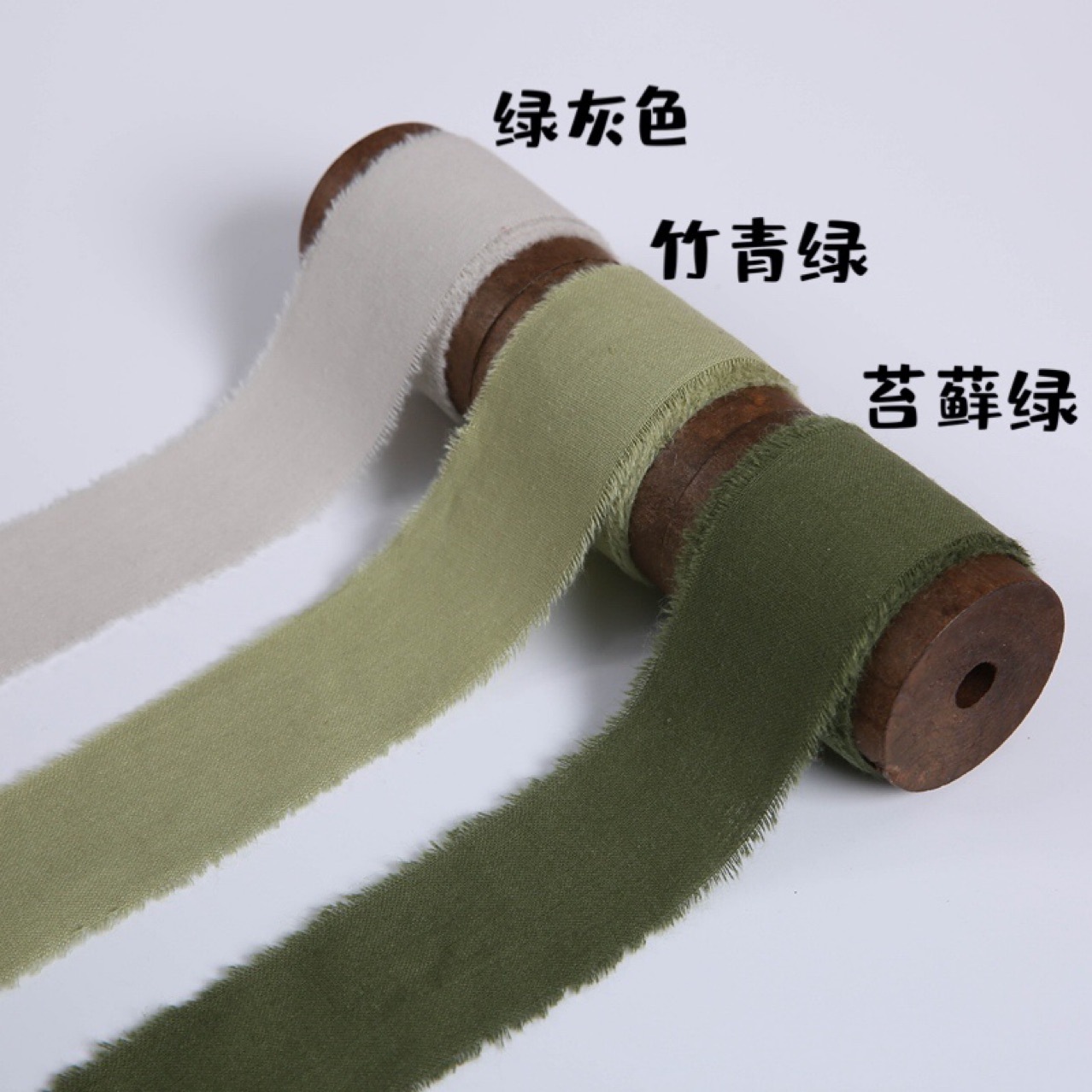 Ins deshilachado de algodón puro deshilachado cinta 4CM rollo decoración floral vintage eje de madera ramo de la boda decoración de tarjetas de felicitación