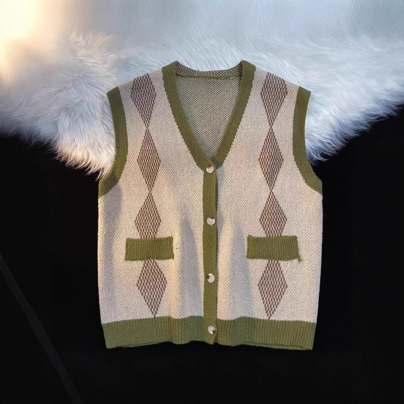 Autumn and Winter New V Neck Cardigan Knitwear Vest Men's Korean Style Trendyy Loose Inner Layering Vest Knitwear Autumn and Winter New V Neck Cardigan Knitwear Vest Men's Korean Style Trendyy Loose Inner Layering Vest Knitwear