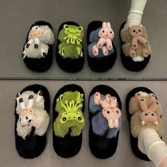 冬の新型綿は松餅の毛のスリッパを持っています。