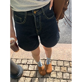 女式T恤;半身裙;女式衬衫