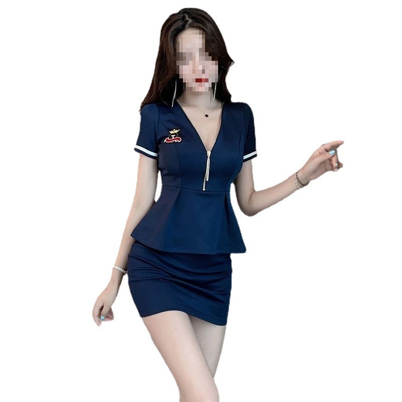 お腹をカバーする技術者作業服、痩身客室乗務員制服、女性スリムフットマッサージ、サウナヘルスセンター、入浴作業服|undefined