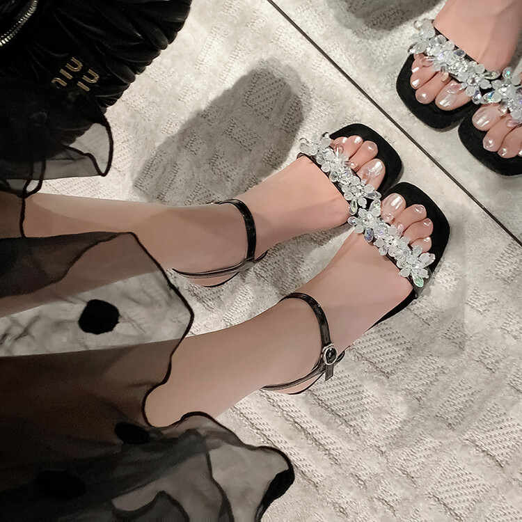 Sandal cao gót nữ mũi nhọn đính cườm da bò, gót nhọn 9 cm — Màu đen, Màu xanh lam chi tiết 23