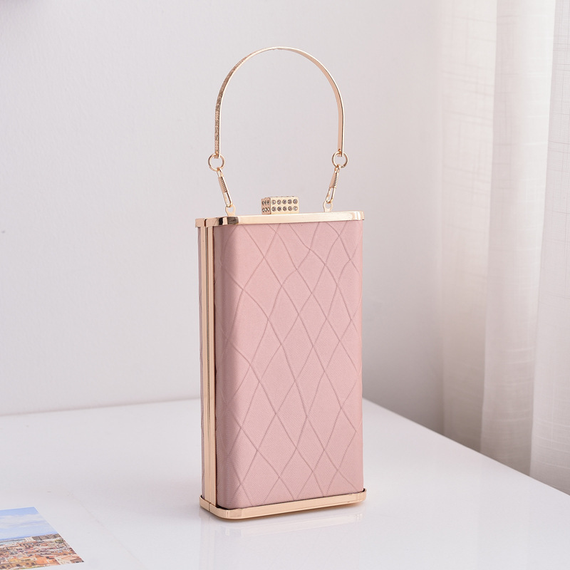 2023 nuevo bolso de noche de moda banquete especial bolso de mujer bolso retro cheongsam bolsa de cadena transfronteriza entrega exclusiva