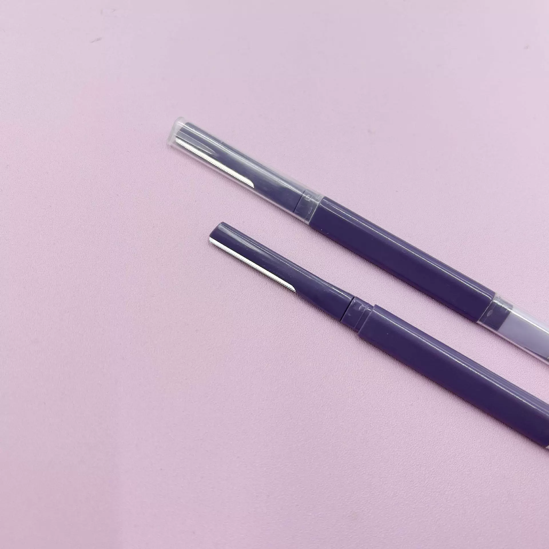安全型双头修眉刀防刮伤男女士专用刮眉专业新手紫色双头修眉刀