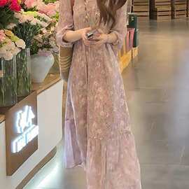 高级感法式轻奢气质印花连衣裙女2026夏季新款宽松显瘦碎花长裙子