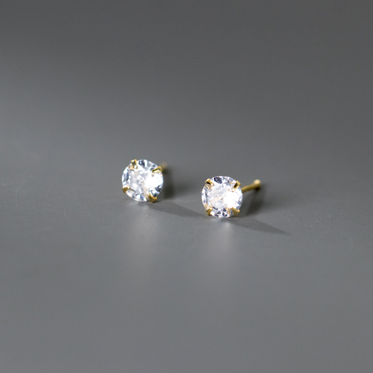 Holiday, Daily Occasion 925 Sterling Silver Material 1 Pair 925 Sterling Silver Zircon Solid Color Ear Studs