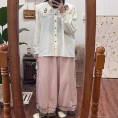 日系温柔风娃娃领花边长袖衬衫女秋季甜美设计感文艺小猫装饰上衣