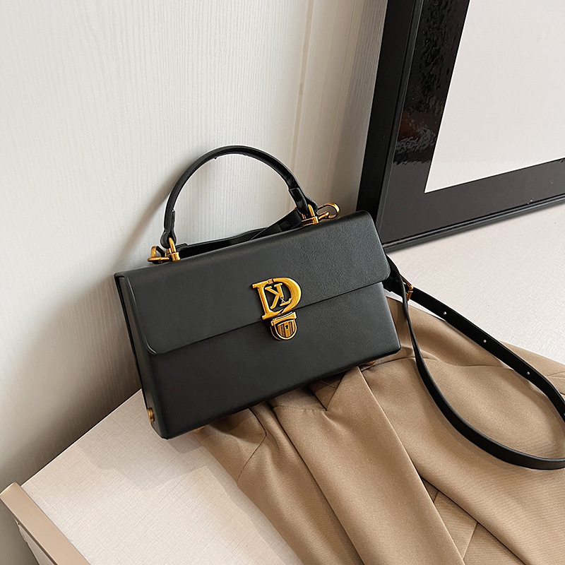 Pequeño bolso cuadrado de las mujeres de gran capacidad estilo coreano nuevo verano urbano simple moda bolso de las mujeres bolsa de mensajero estilo coreano