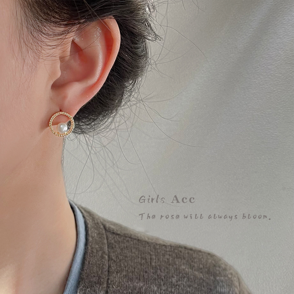 1_0006_耳语场景新水印 拷贝 5