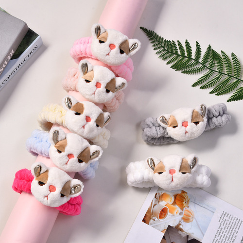 Cute, cute, squinting, big-faced puppy headband for girls, fashionable forest creative headband, plush doll headband