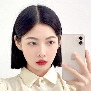 Girls' Short Hair Wig, One-Size-Fits-All, Medium-Length Bangs, Student Lady's Bobo Head, Short Straight Hair Wig Set, Full Headgear