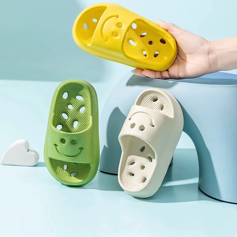 Детские холодные тапочки Крытая ванная комната для купания Нескользящие утечки воды вырезают полые летние мальчики девочки детские тапочки чистые благословения