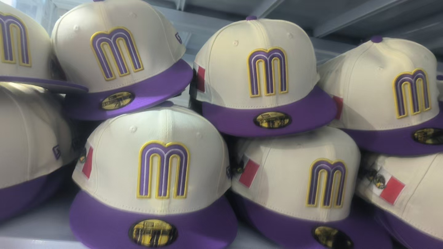 Transfronterizos de alta calidad totalmente cerrados no ajustables bordados sombreros de béisbol comercio exterior sombreros de sombreros para hombres y mujeres sombreros de borde plano al por mayor
