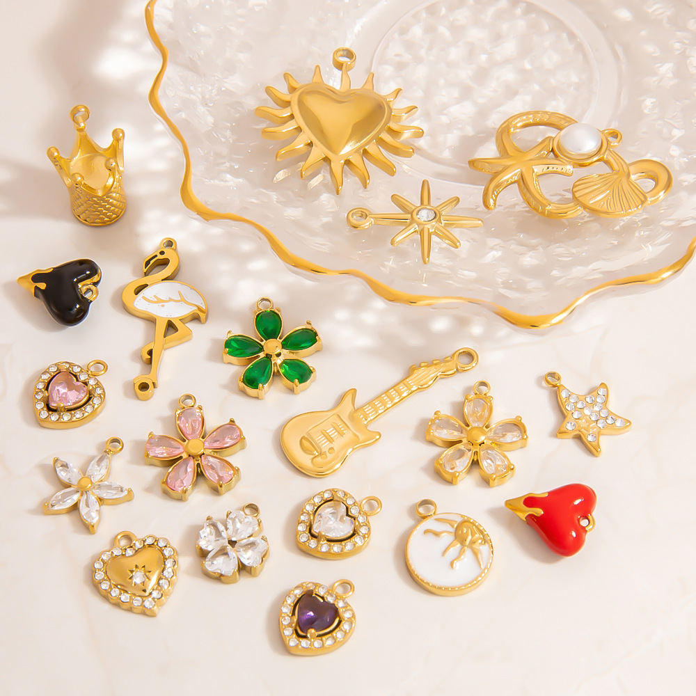2g Weight 0.03µm-0.05µm Gold Plating Thickness PVD Coated Gold Plating Process Pendant Jewelry Making Type Real Gold Plated Plating Material 1 Piece Quantity 304 Stainless Steel Material Heart Shape, Flower Pattern Vintage Style Style Waterproof Non Tarnish, Plating Craft 1 Piece 304 Stainless Steel PVD Coated Real Gold Plated Heart Shape Flower Polished Pendant DIY Ornament Accessories 1