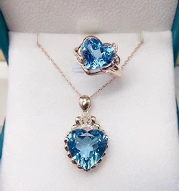 宝石手饰;宝石项饰;宝石耳饰