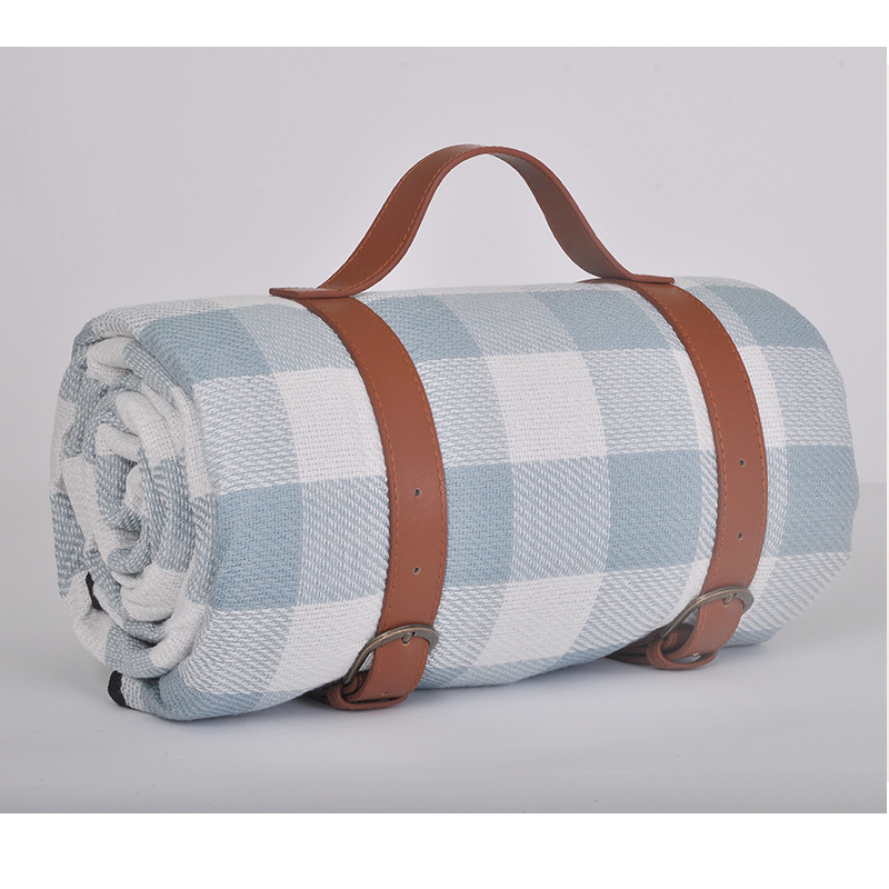 En stock correa de cuero estera de picnic al aire libre estera a prueba de humedad de tres capas engrosada estera de playa suministros para acampar