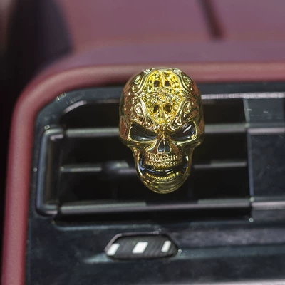 Halloween Alloy Skull Car Car Perfume Aromatherapy - golden-skull-with-fragrant-slices