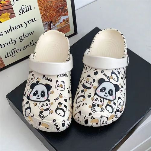 Holey Shoes for Women, Thick Sole Korean Style, Ins Fun Graffiti Cartoon Panda Holey Shoes for Women, Summer Fashion Outdoor Wear, Non-Slip Sand